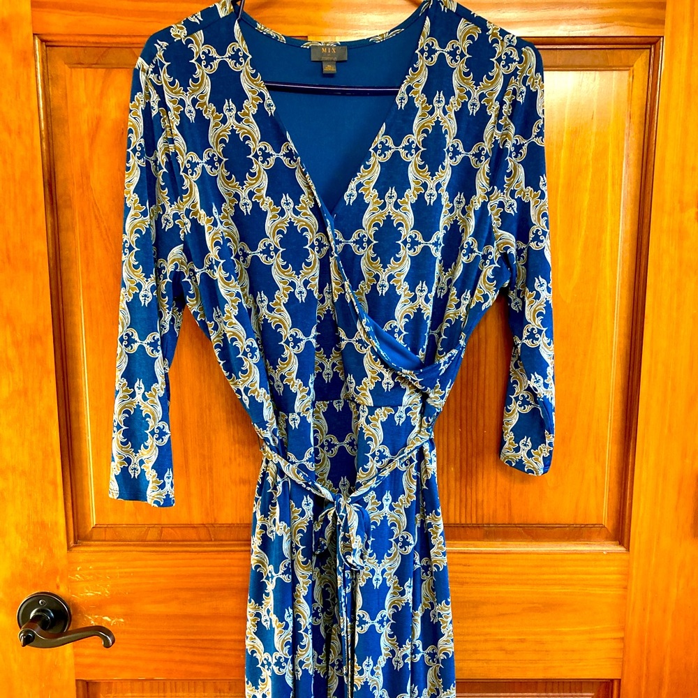 Mix by 41 Hawthorne jersey wrap dress.